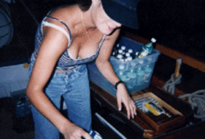 caymans_bartendress.GIF (37938 bytes)